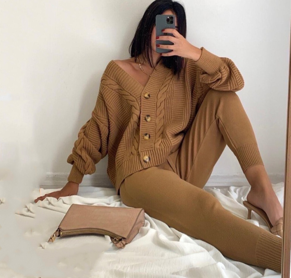 Women's Cable Knit Cardigan and Jogger Set