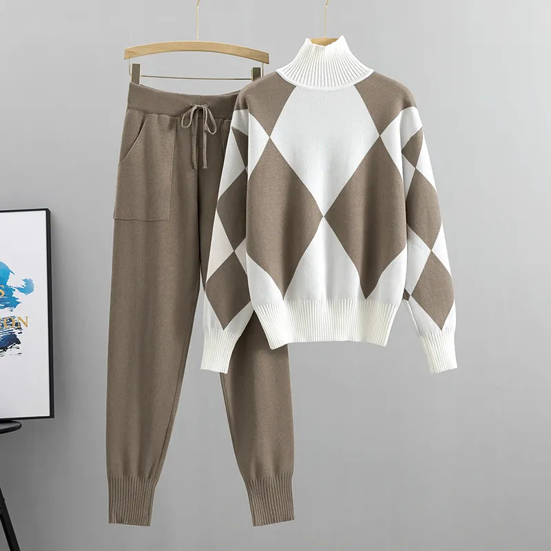 Women's Checked Knit Two-Piece Set with Turtleneck and Trousers