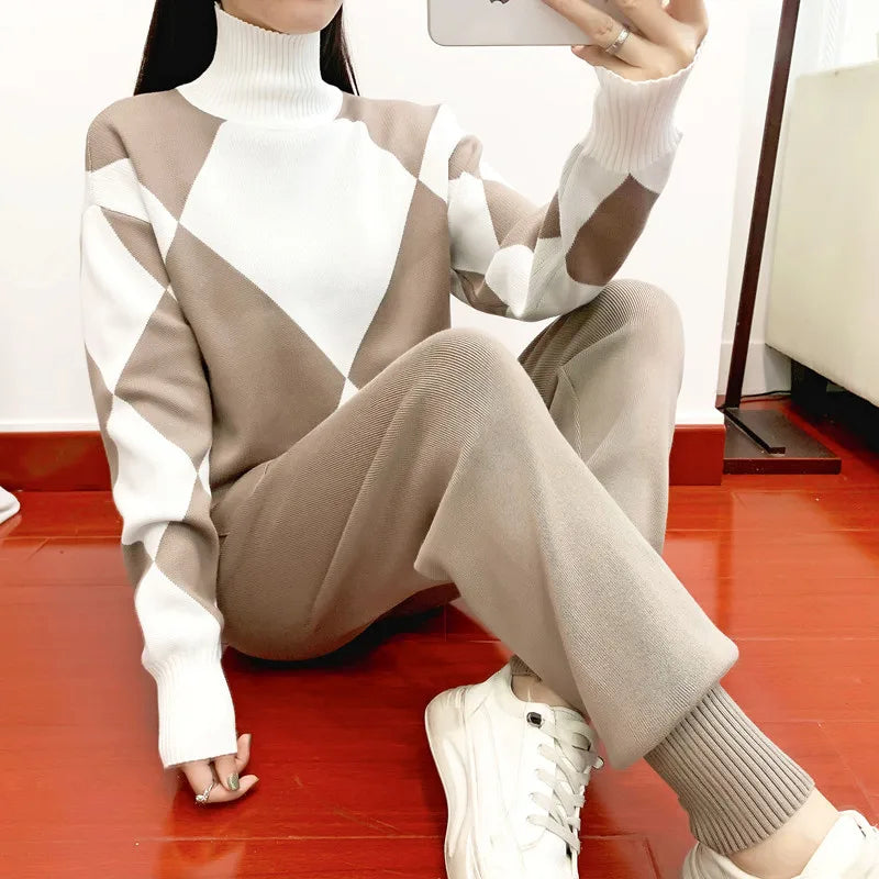 Women's Checked Knit Two-Piece Set with Turtleneck and Trousers