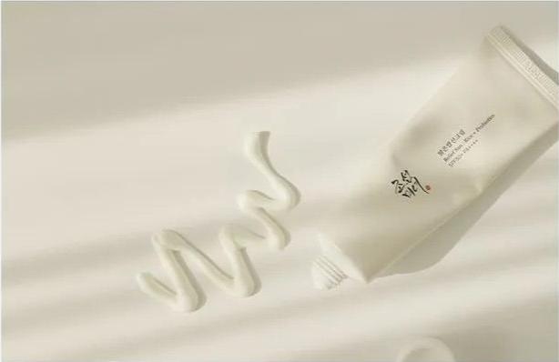 Korean Rice + Probiotics (SPF50+ PA++++) Lightweight Daily Sunscreen