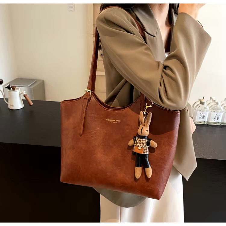 Women's Spacious Tote Bag with Adjustable Strap