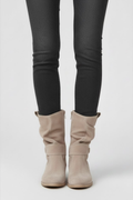 Women’s Zip-Up Boots with Grip Sole