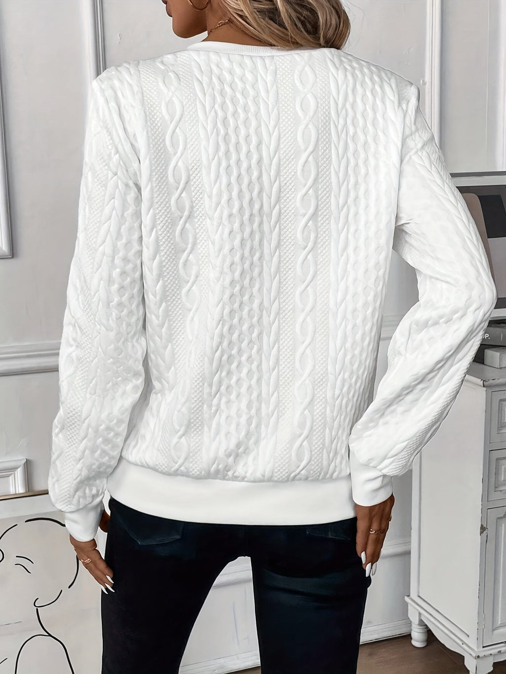 Women's Cable-Knit Zip Sweater with Ribbed Cuffs