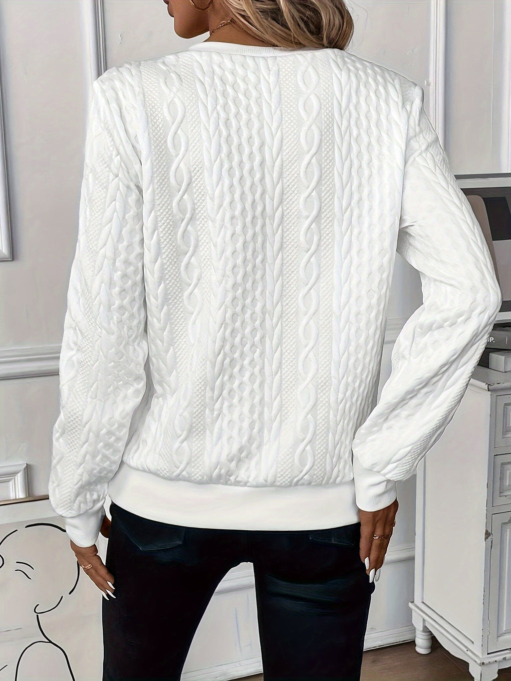 Women's Cable-Knit Zip Sweater with Ribbed Cuffs